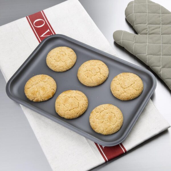 Vogue Baking Sheet Hard Anodised - 370x265x20mm 14 1/2x10 1/2x 3/4" - Image 2
