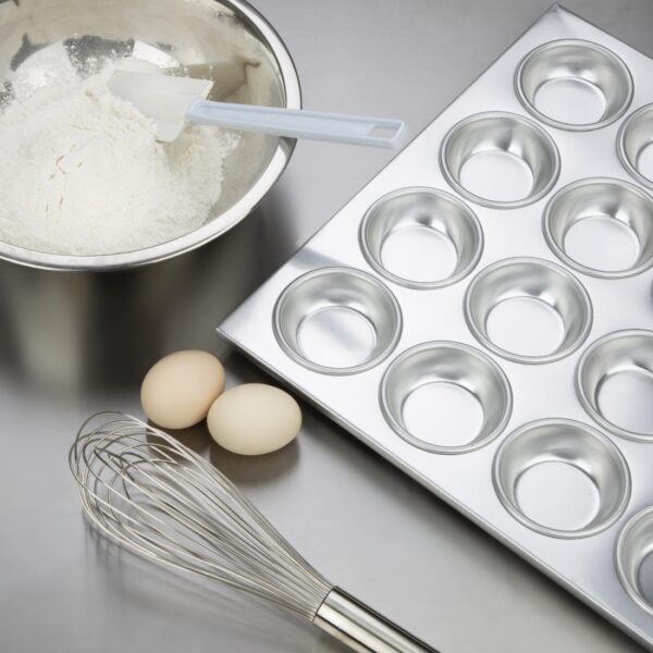 Vogue Aluminium Muffin Tray 24 Hole - 360x520x35mm 14x20 1/2x 1 1/4" - Image 6