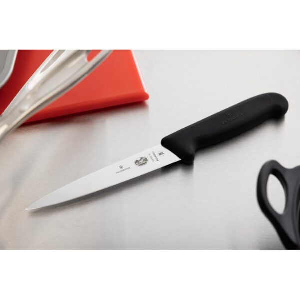Victorinox Filleting Knife Flexible Blade Black - 16cm - Image 6