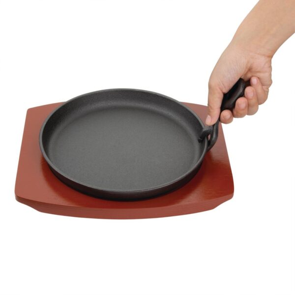 Olympia Cast Iron Round Sizzler - 220mm with Wooden Stand - Image 4