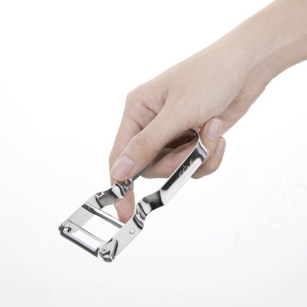 Vogue Rex Serrated Peeler St/St - 110x50mm 2x4 1/3" - Image 3