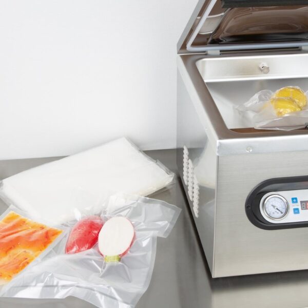 Vogue Clear Bags for Sealer/Chamber Vac Pack use - 300x350mm (Pack 100) - Image 5