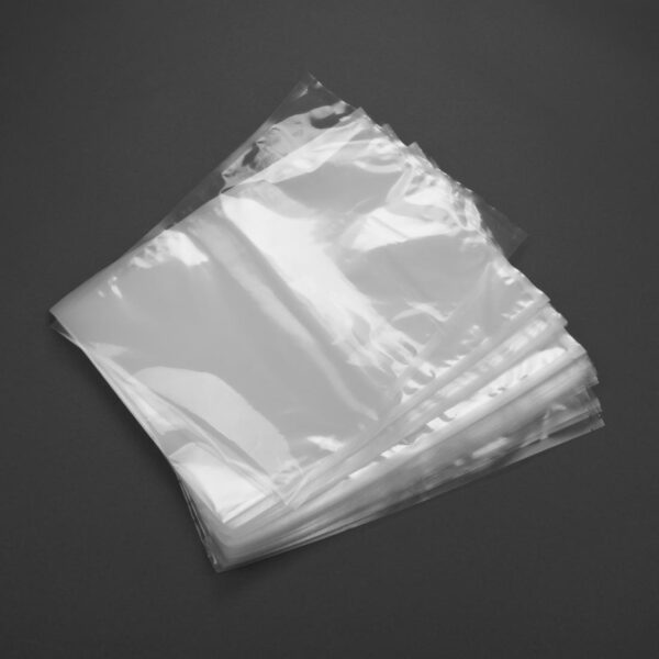 Vogue Clear Bags for Sealer/Chamber Vac Pack use - 300x400mm(Pack 50) - Image 3