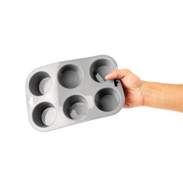 Vogue Silicone High Heat Flexible Muffin Tray (6 Cup) - Image 5