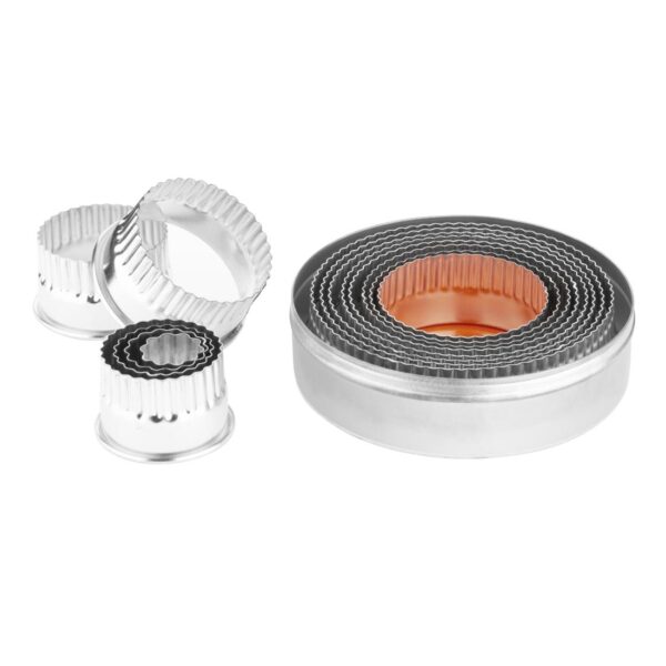 Vogue Round Fluted Cutters - 100mm (11 Piece) - Image 3