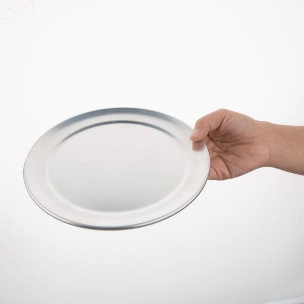 Vogue Pizza Tray Wide Rim Aluminum - 200mm - Image 3