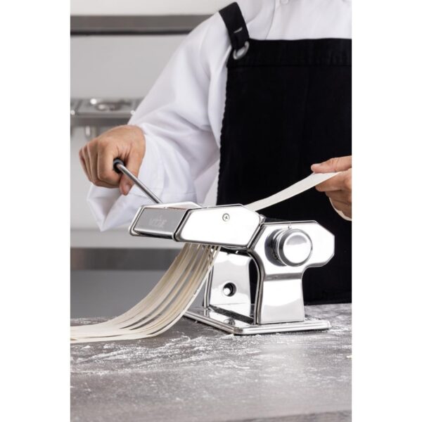 Vogue Pasta Machine - 150mm 6" - Image 3