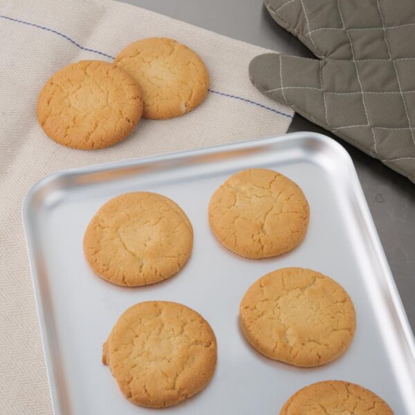 Vogue Baking Sheet Aluminium - 370x265x20mm 14 1/2x10 1/2x0 3/4" - Image 6