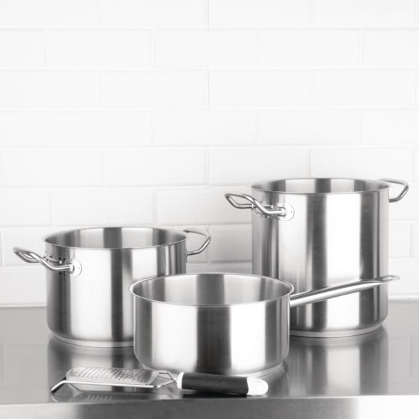 Vogue Saucepan St/St - 240mm 9 1/2" - Image 6