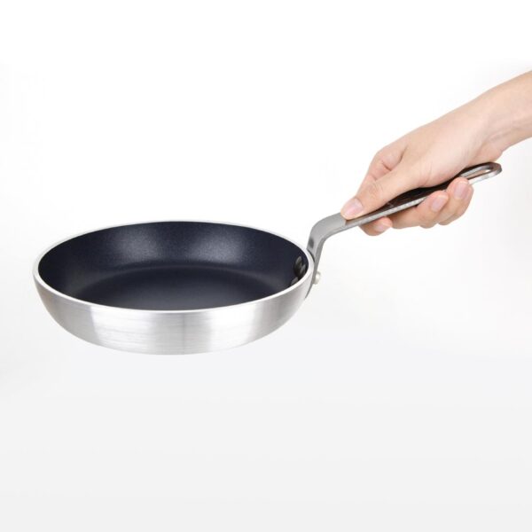 Vogue Frypan Aluminium Non-stick Teflon Platinum Plus- 200x40mm - Image 4