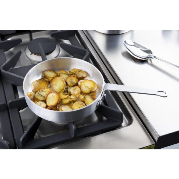 Vogue Saute Pan Aluminium - 200mm 1 1/2Ltr 53fl oz - Image 8